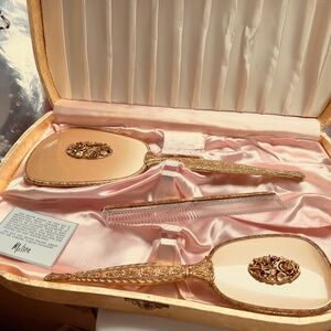 VANITY SET VINTAGE ART DECO COMPLETE W/MIRROR/BRUSH/COMB SILVER FINISH MATSON